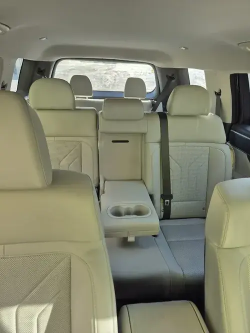 Hyundai Santa Fe — 8/9
