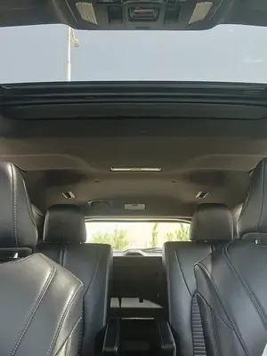 Toyota Highlander thumbnail 8