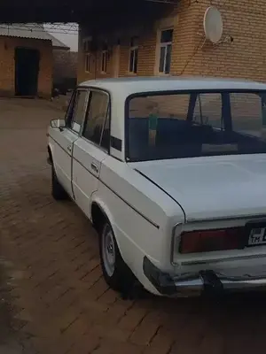Lada 2106 thumbnail 1