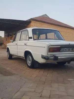 Lada 2106 thumbnail 5