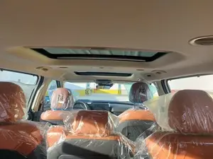 Kia Carnival thumbnail 10