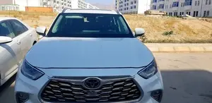 Toyota Highlander thumbnail 6