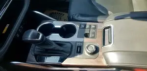 Toyota Highlander thumbnail 7