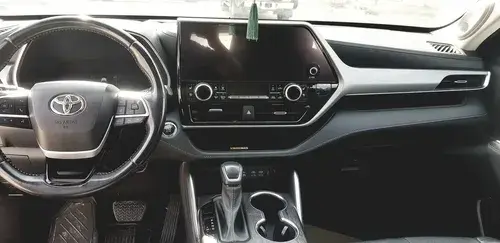 Toyota Highlander — 8/10