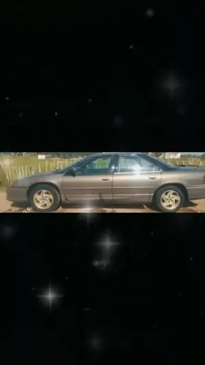 Dodge Intrepid thumbnail 3