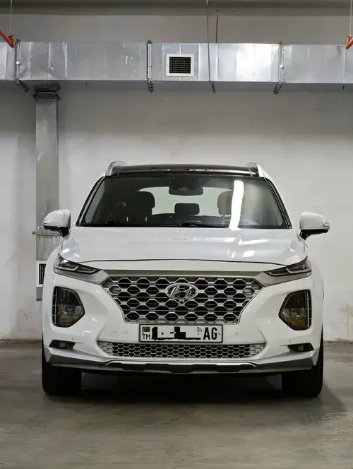 Hyundai Santa Fe — 1/10