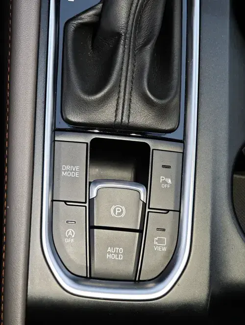 Hyundai Santa Fe — 6/10