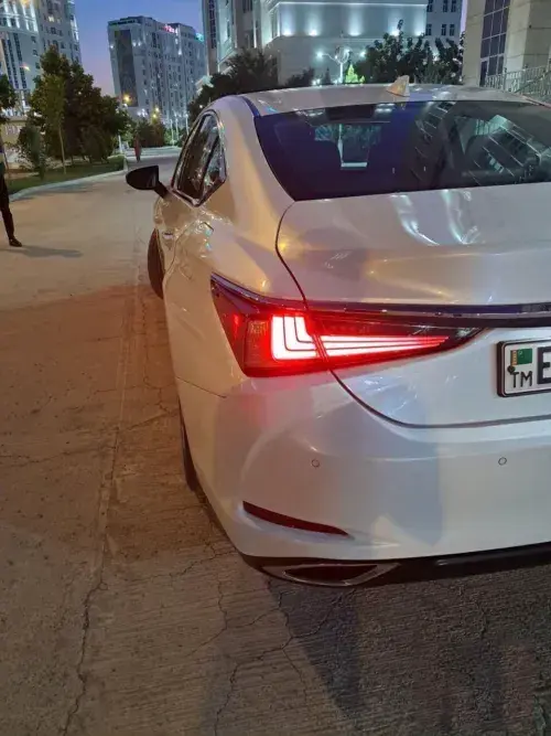 Lexus ES 350 — 6/6