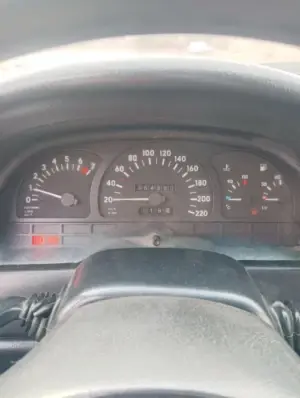 Opel Vectra thumbnail 1