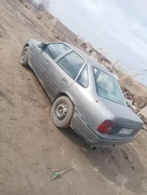 Opel Vectra thumbnail 2