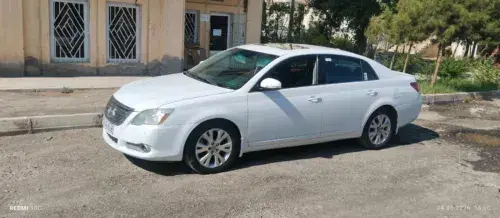 Toyota Avalon — 3/4