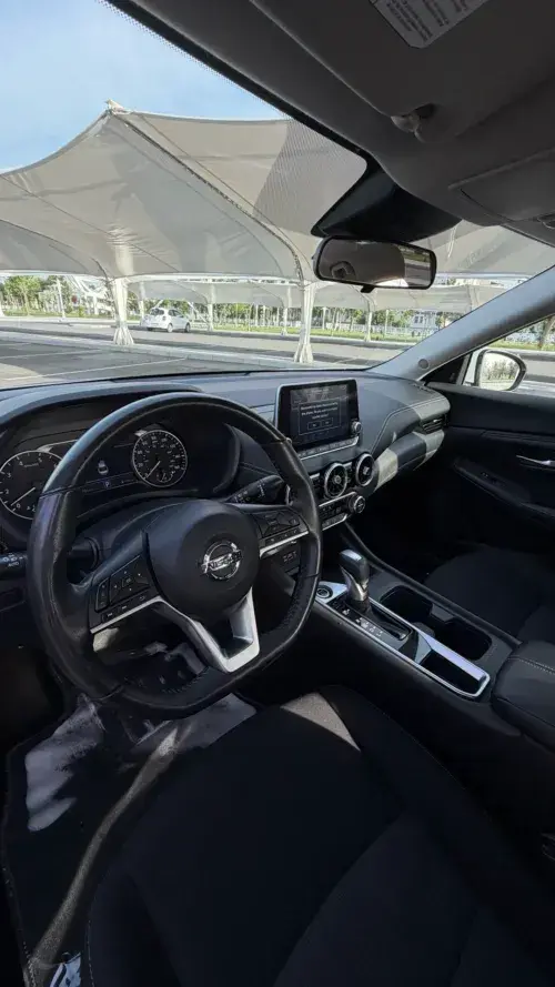 Nissan Sentra — 6/8