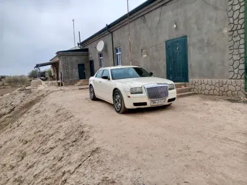Chrysler 300C — 1/4
