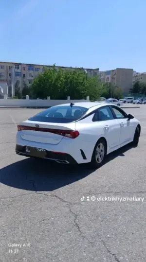 Kia K5 thumbnail 5