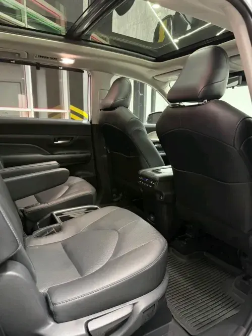 Toyota Grand Highlander — 10/10