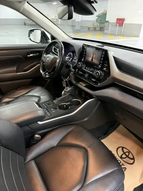 Toyota Highlander — 6/6