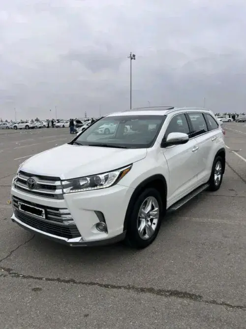 Toyota Highlander — 5/7