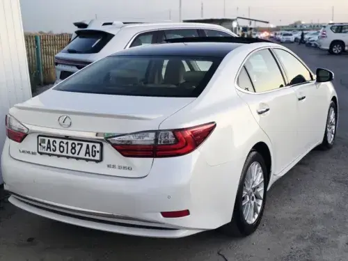 Lexus ES 350 — 2/8