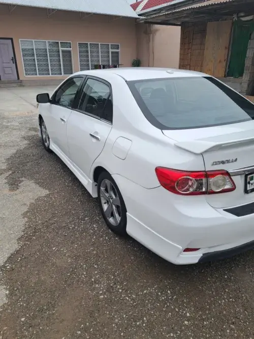 Toyota Corolla — 5/8