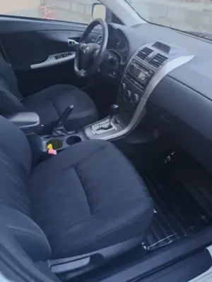 Toyota Corolla thumbnail 7