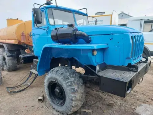 Ural 4320 — 2/4