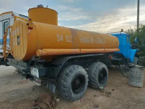 Ural 4320 — 3/4