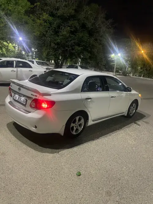 Toyota Corolla — 4/7