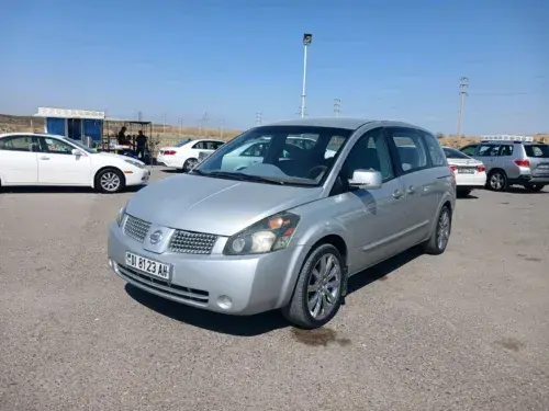 Nissan Quest — 1/10