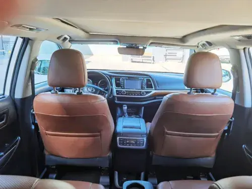 Toyota Highlander — 8/10