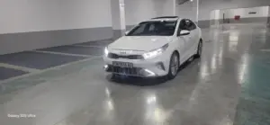 Kia Forte thumbnail 2