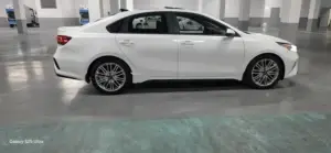 Kia Forte thumbnail 6