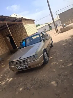 Opel Vectra thumbnail 1