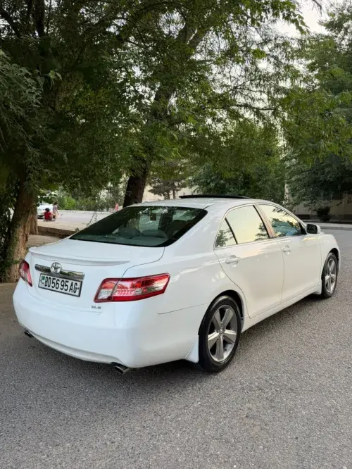 Toyota Camry — 5/11