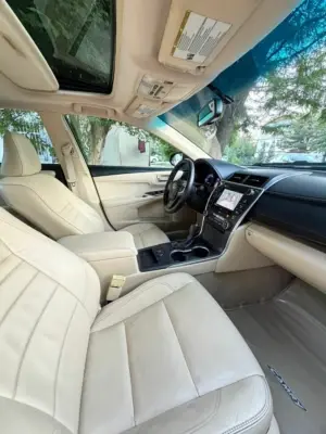 Toyota Camry thumbnail 7
