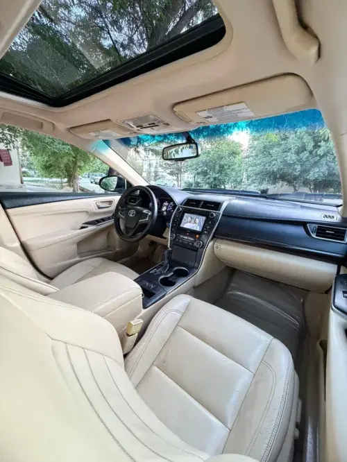 Toyota Camry — 8/10