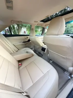 Toyota Camry thumbnail 9