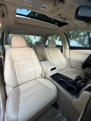 Toyota Camry thumbnail 10