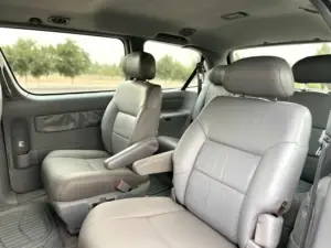 Toyota Sienna thumbnail 8