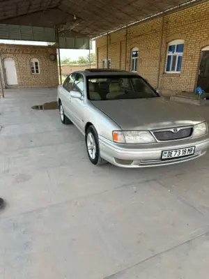 Toyota Avalon thumbnail 2
