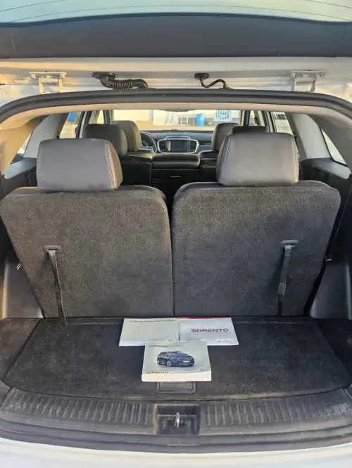 Kia Sorento — 7/9