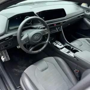 Hyundai Sonata thumbnail 9