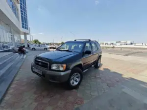 Nissan Pathfinder thumbnail 1