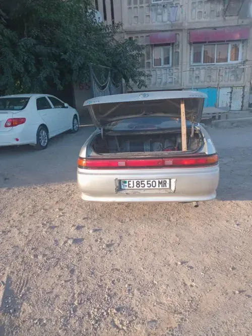 Toyota Mark II — 3/8