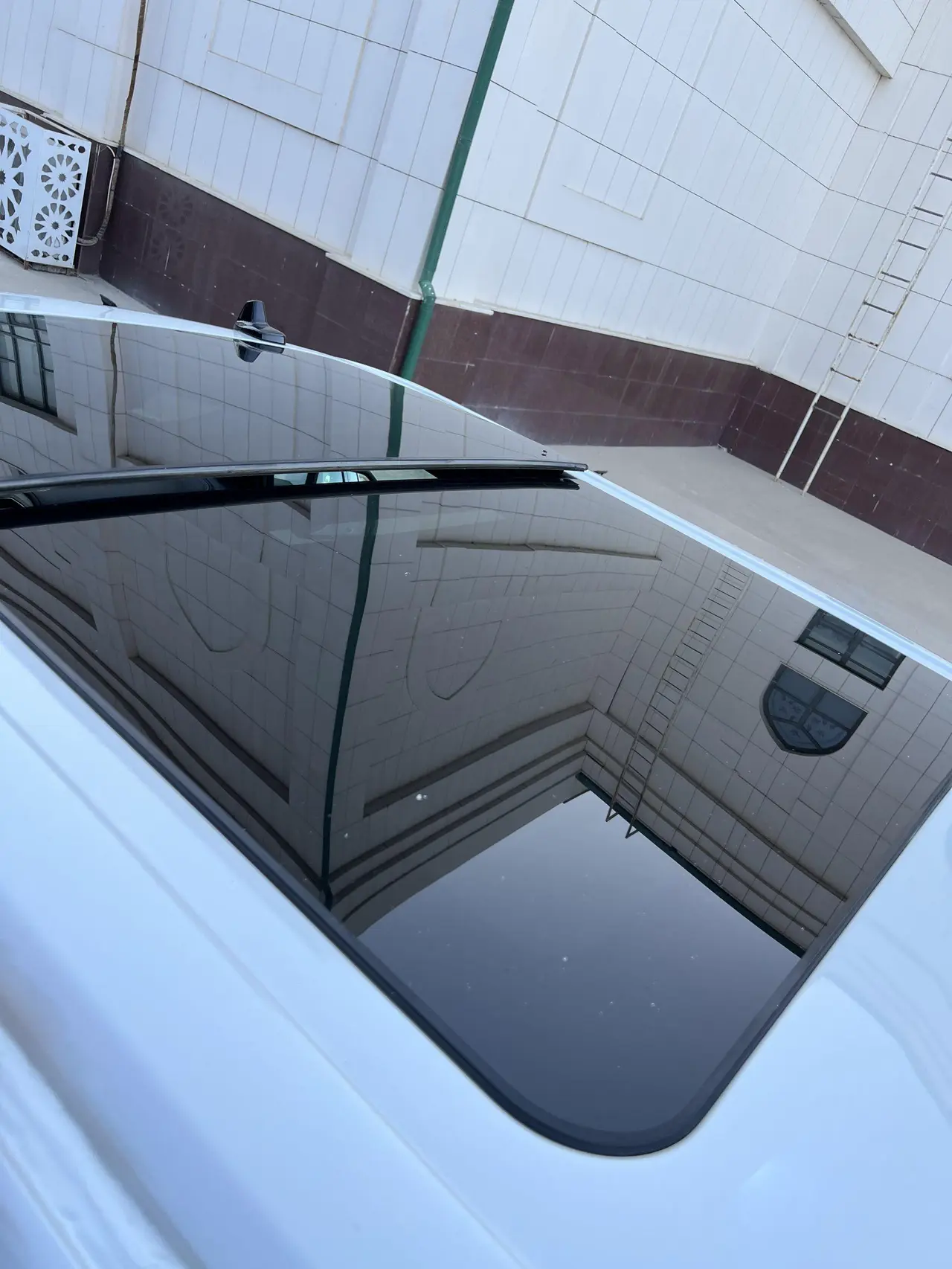 Ford F150 — 5/9