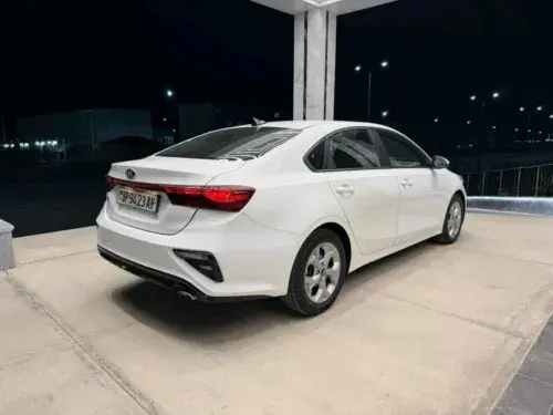 Kia Forte — 4/10