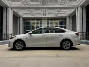 Kia Forte thumbnail 7