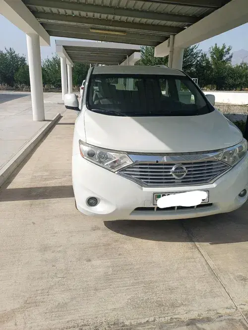 Nissan Quest — 1/7