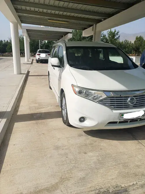 Nissan Quest — 5/7