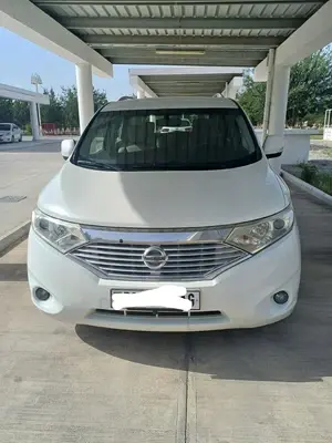 Nissan Quest thumbnail 6