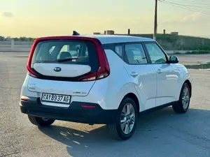 Kia Soul thumbnail 4